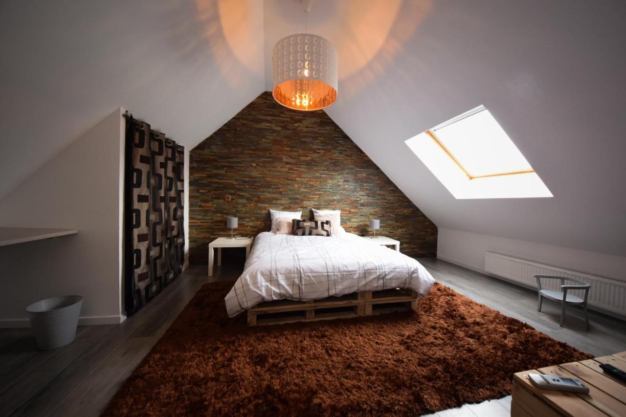 Chambres D'Hotes Lorengrain Bruyères-et-Montbérault エクステリア 写真